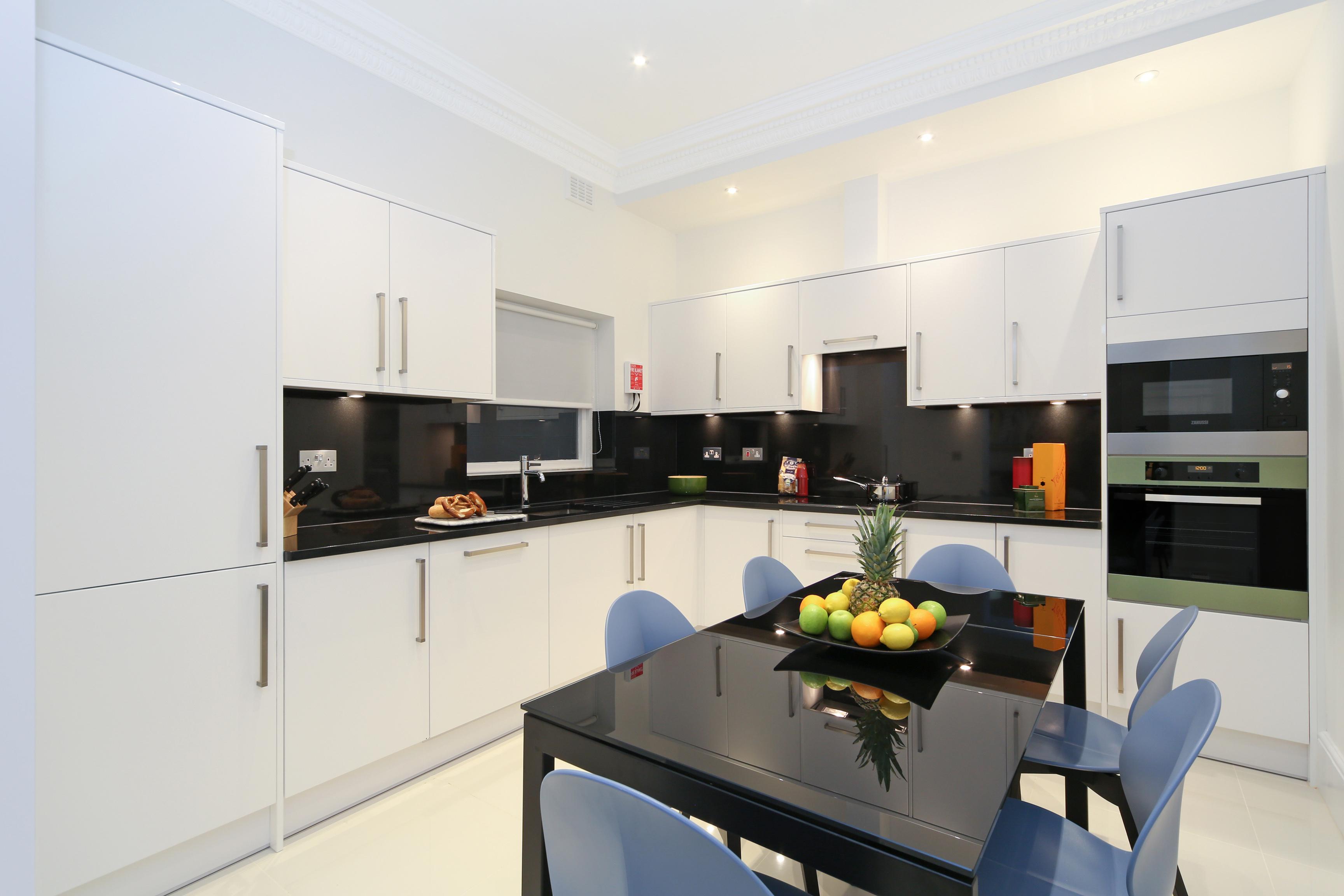 Queensgate Court 4* Londen